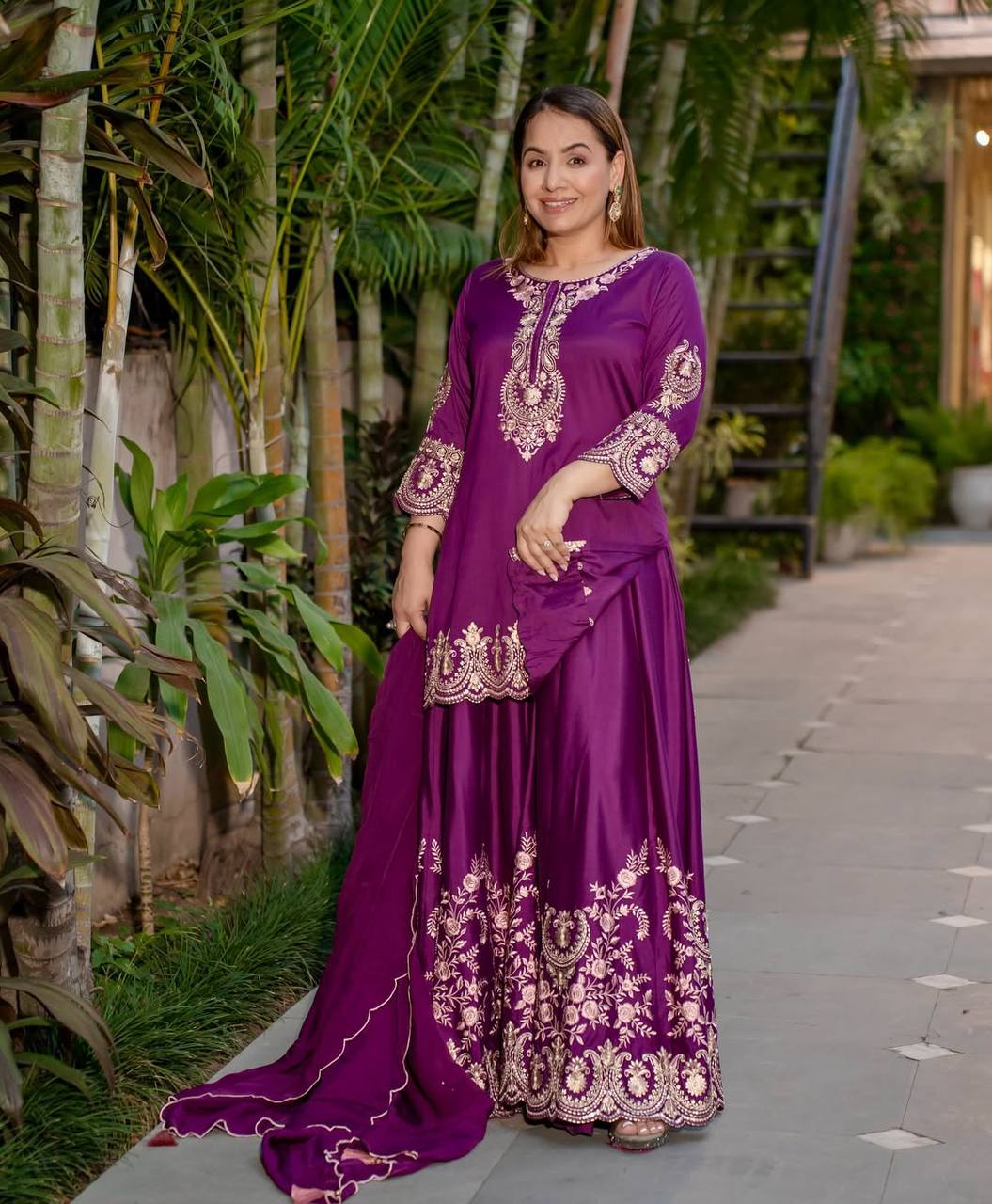 Ivory White Golden Embroidered Anarkali Set with Dupatta