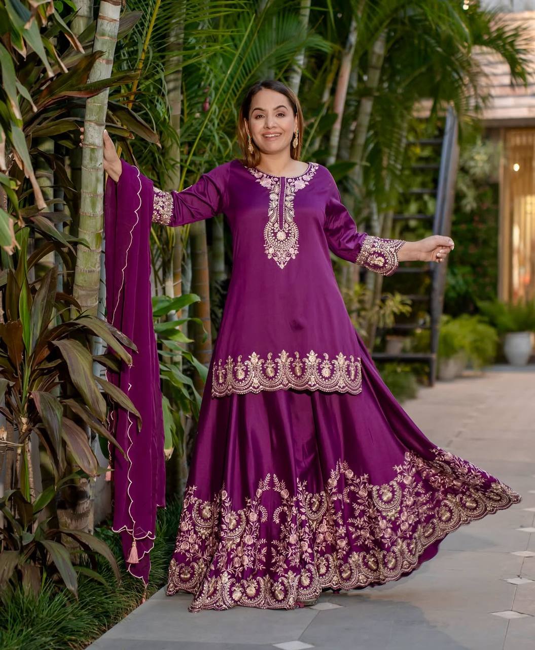 Ivory White Golden Embroidered Anarkali Set with Dupatta
