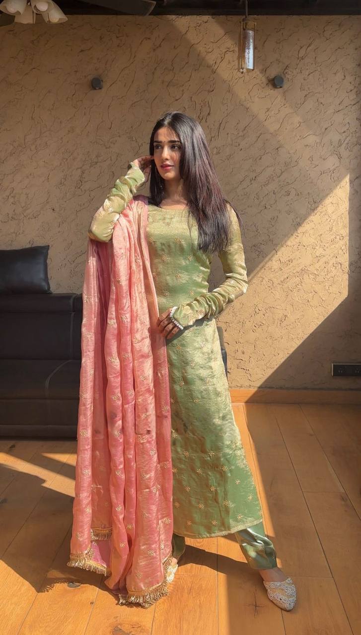 Presenting new Pakistani ready to wear collection with embroidery sequins work top-pant, dupatta