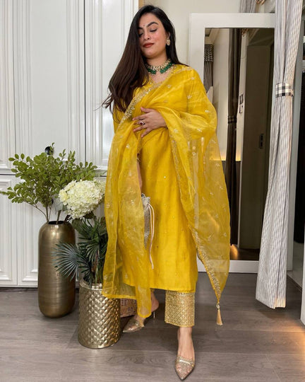 Presenting new Pakistani ready to wear collection with embroidery sequins work suit-pant with dupatta