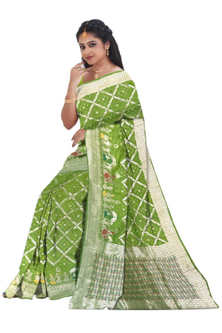 Ta la hi Collections Bandhej Silk Saree for Women, Indian Women's Green Silk Saree with Zari Pallu and Unstitched Blouse for Wedding, Party/Talahi Collections