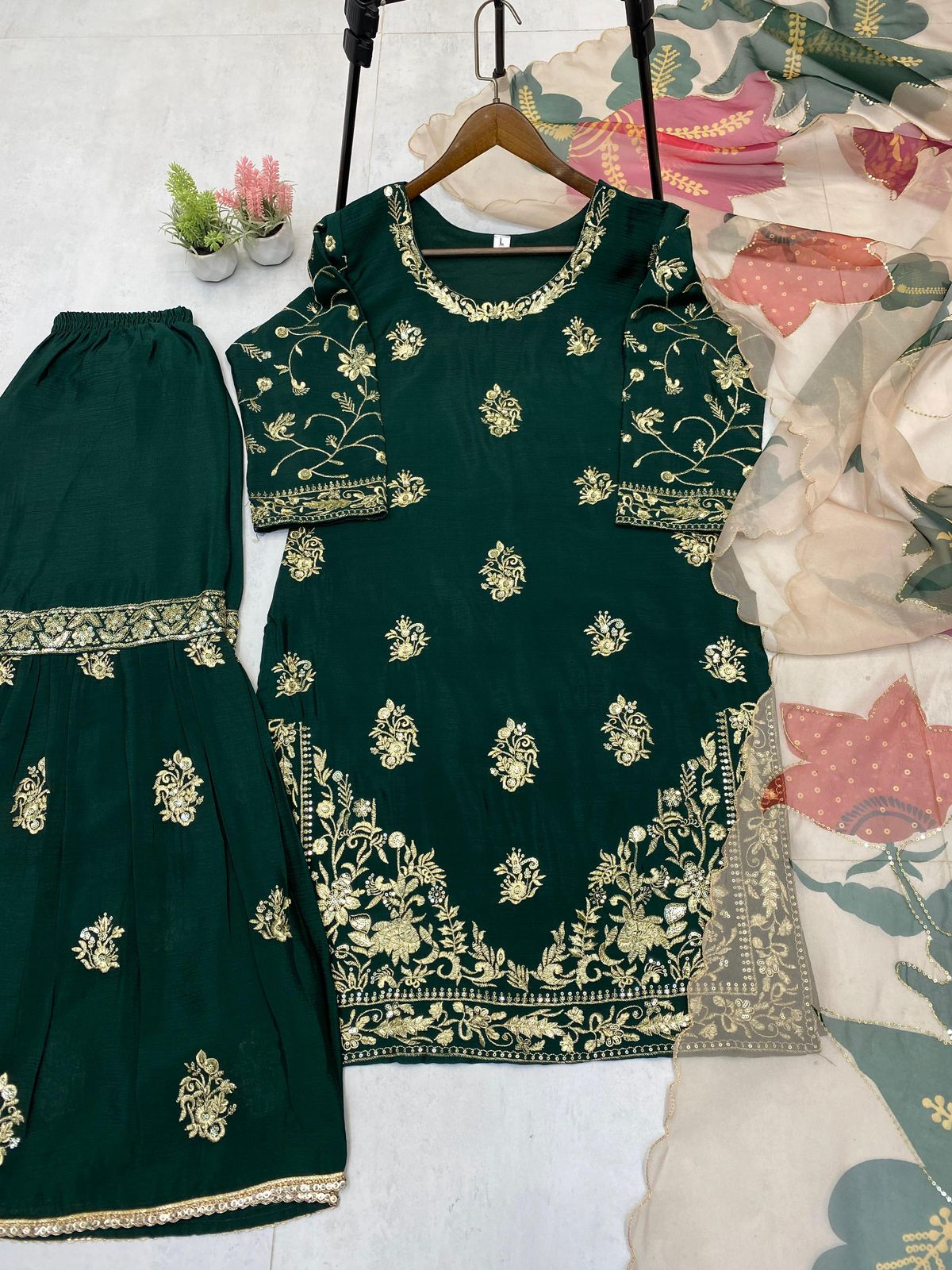 Pakistani Readymade Kurta with palazzo and Dupatta Set Salwar kameez