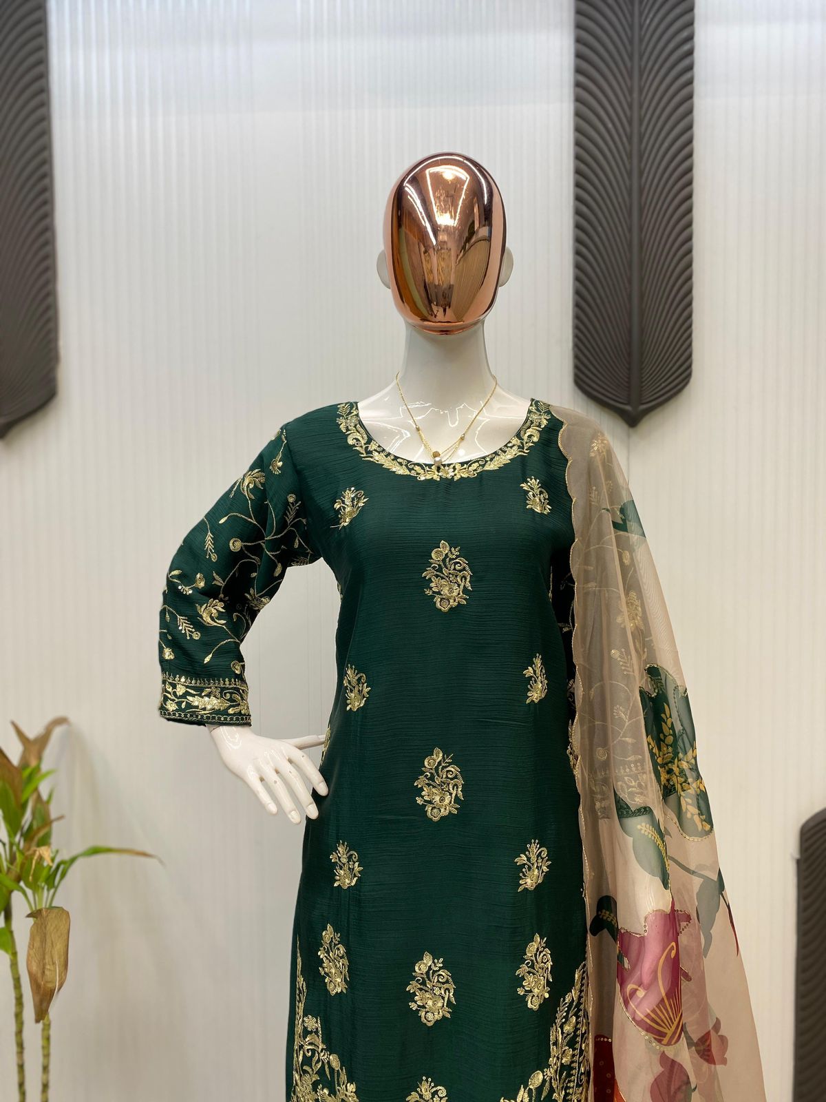 Pakistani Readymade Kurta with palazzo and Dupatta Set Salwar kameez