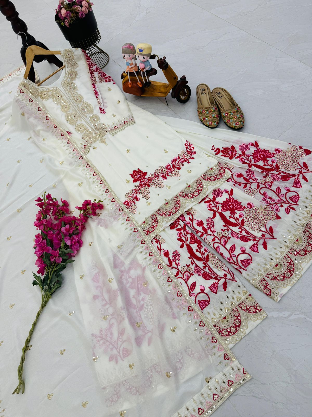 Pakistani Readymade Kurta with palazzo and Dupatta Set Salwar kameez