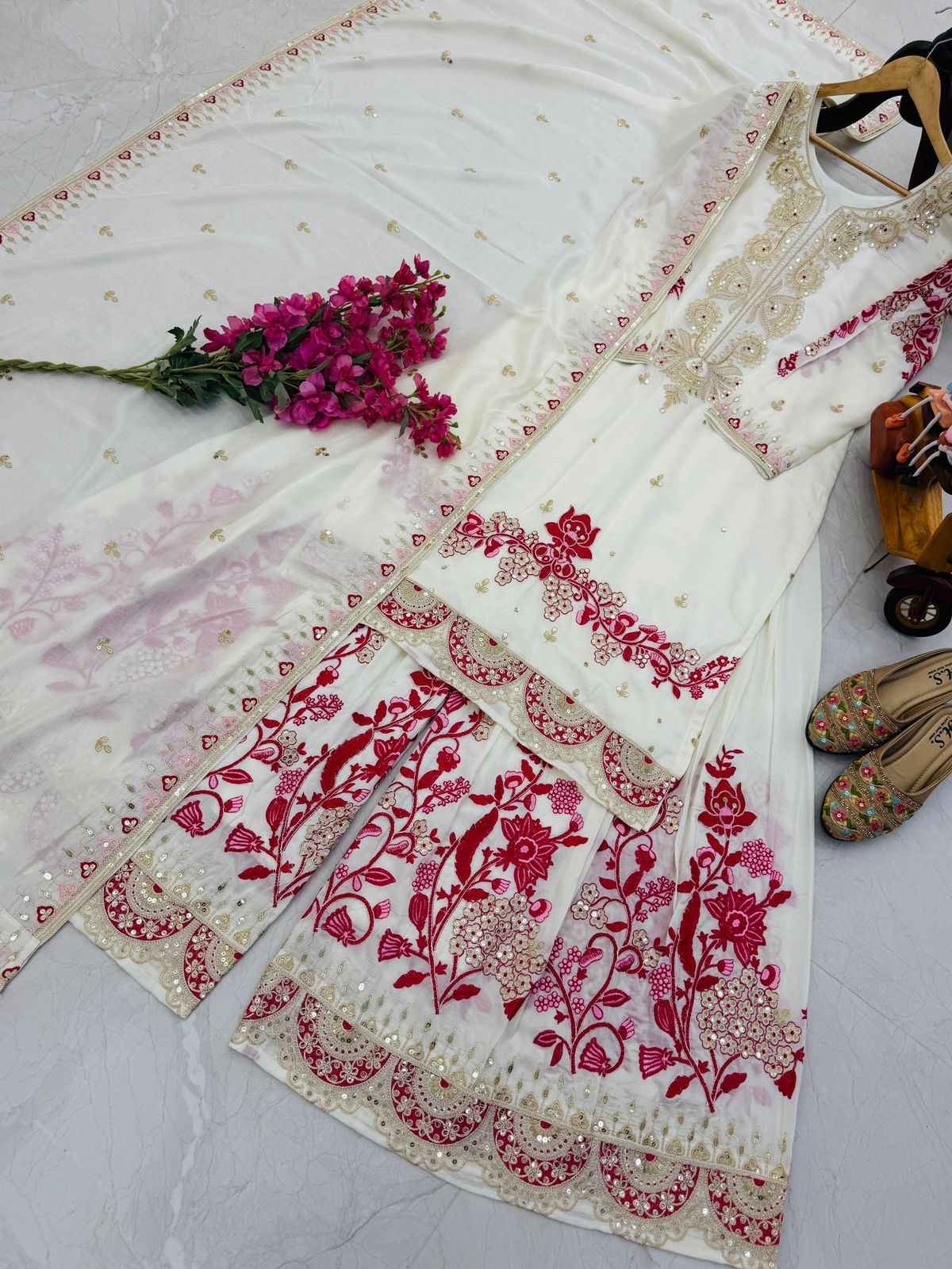 Pakistani Readymade Kurta with palazzo and Dupatta Set Salwar kameez