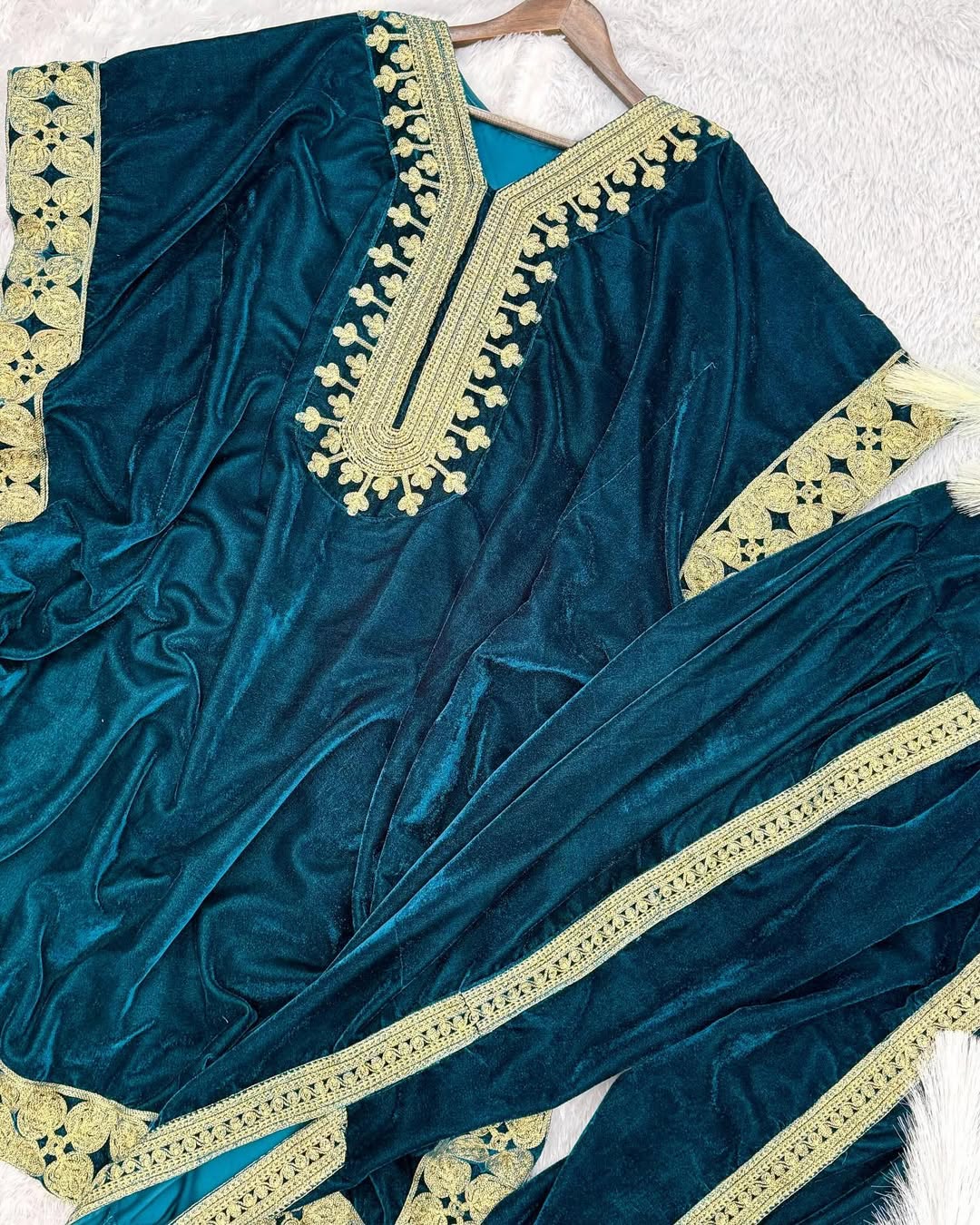 Pakistani Readymade Kurta with palazzo and Dupatta Set Salwar kameez