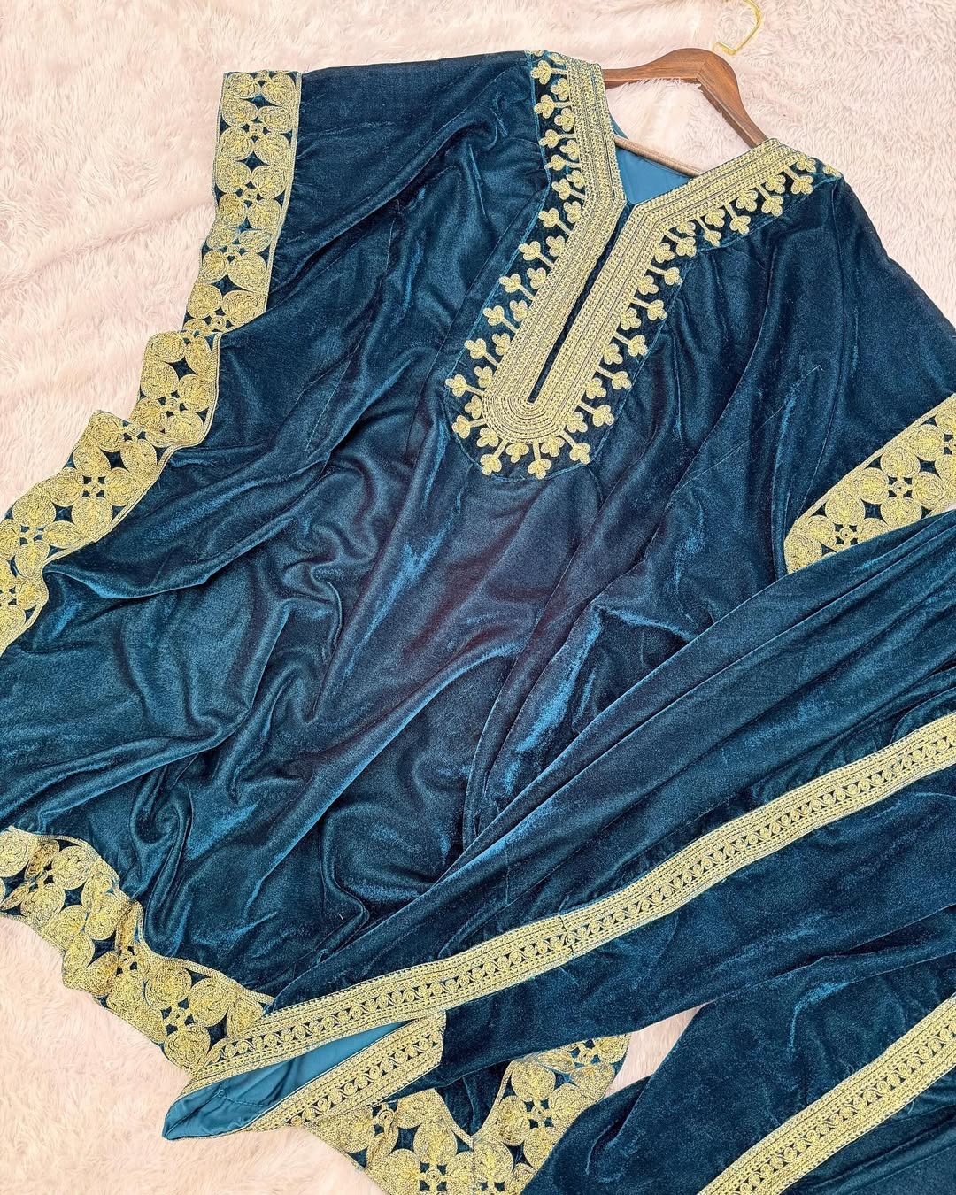 Pakistani Readymade Kurta with palazzo and Dupatta Set Salwar kameez