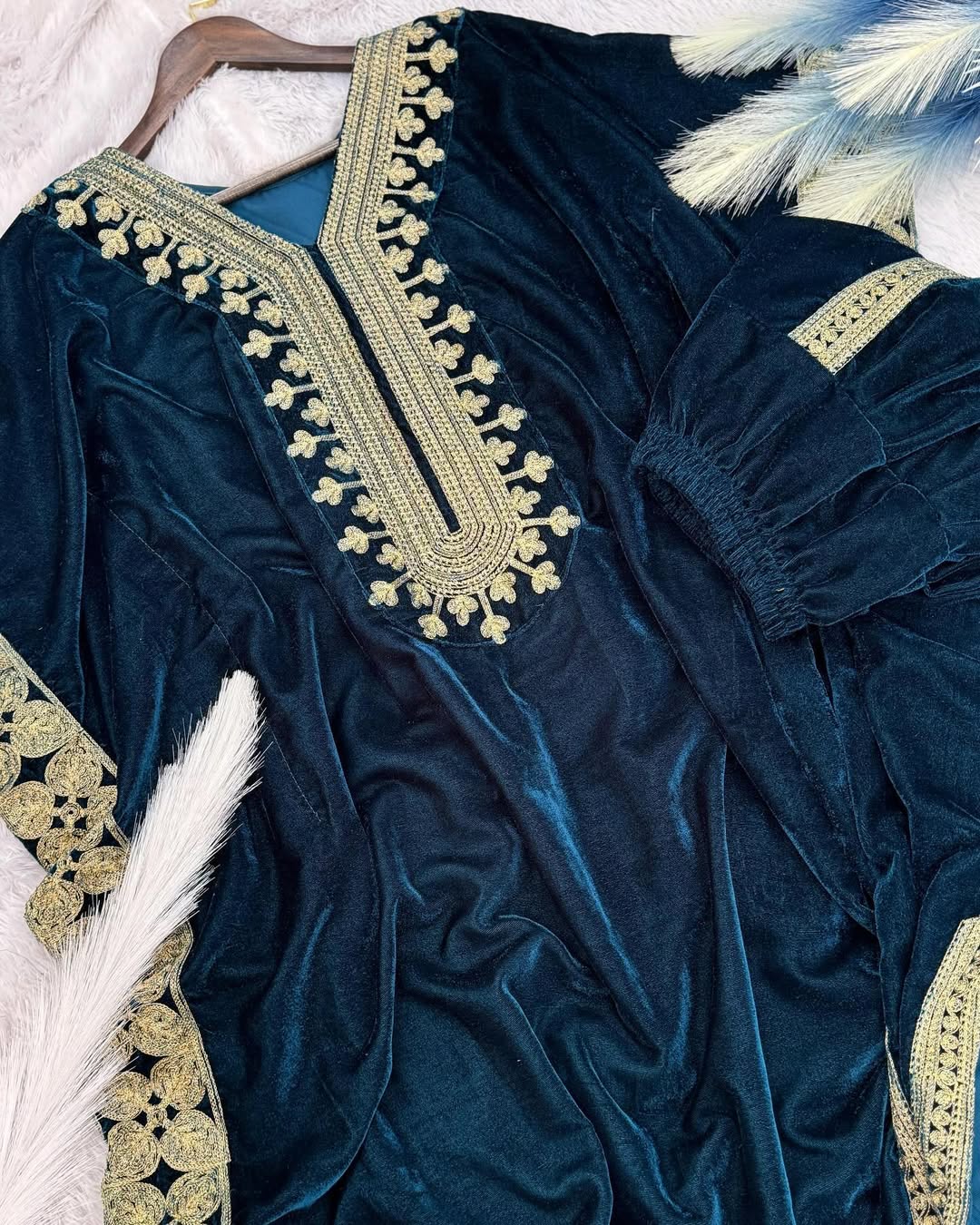Pakistani Readymade Kurta with palazzo and Dupatta Set Salwar kameez