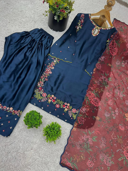Pakistani Readymade Kurta with palazzo and Dupatta Set Salwar kameez