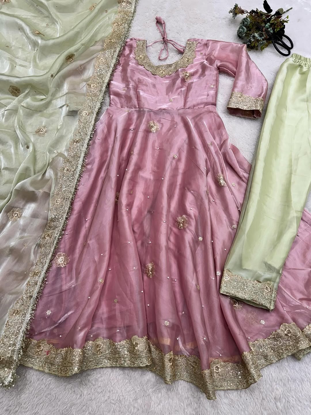 Pakistani Readymade Kurta with palazzo and Dupatta Set Salwar kameez