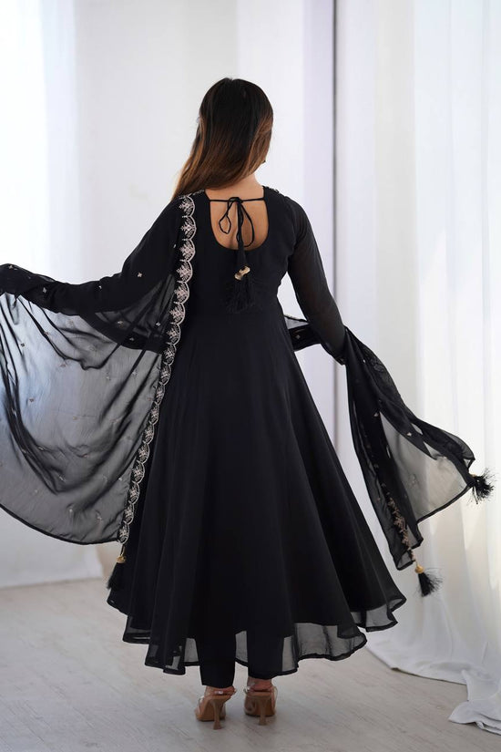 Embroidered Anarkali Suit Set with Dupatta – Available in Royal Purple, Classic Black & Green