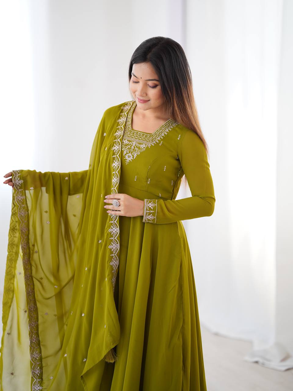 Embroidered Anarkali Suit Set with Dupatta – Available in Royal Purple, Classic Black & Green